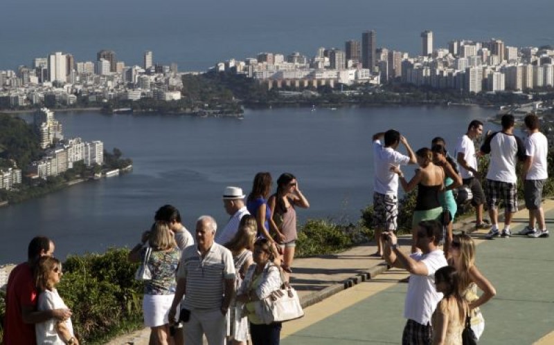 Brasil-espera-recibir-a-600.000-turistas-durante-el-Mundial
